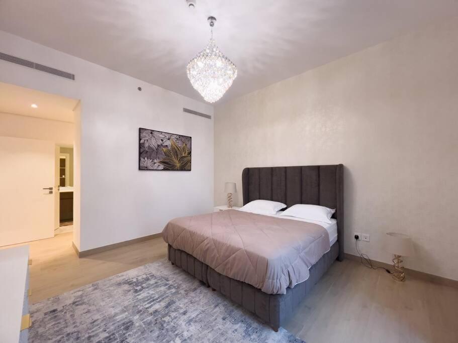 Lovely 2-Bedroom Vacation Home Near Beach 迪拜 外观 照片